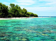 Pantai Amai Merasakan Air Tawar Bertemu Air Asin