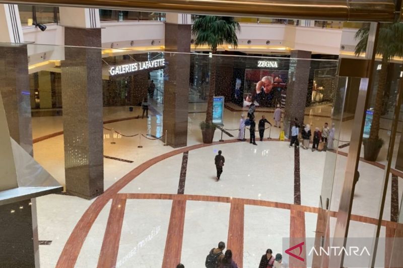 Lobi Mal Pacific Place Penuh Asap Dipicu Korsleting Lampu Hias