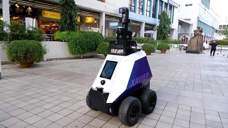 Robot Patroli Siap Mengamankan Singapura