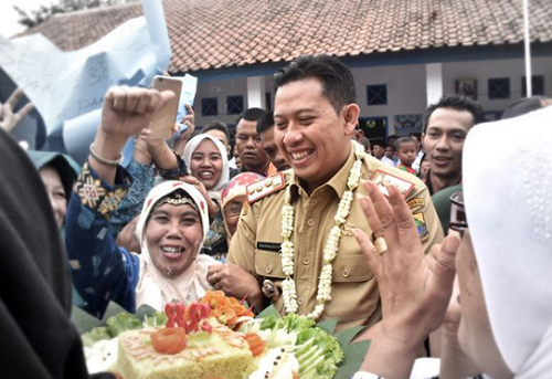 Bupati Cinajur Irvan Rivano Muchtar (@irm_jago)