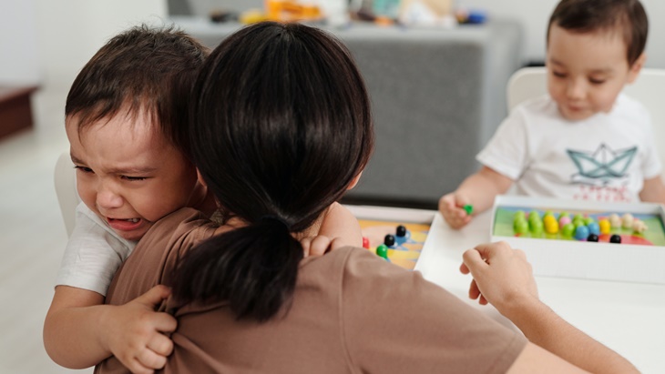 Cara Mendamaikan Anak Tantrum