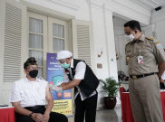 [Hoaks atau Fakta]: Sertifikat Harus Disimpan Untuk Antisipasi Efek Vaksin 