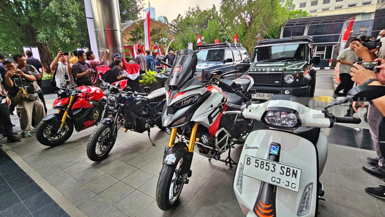 KPK Pamerkan Barbuk Hasil OTT Wamenaker Immanuel Ebenezer: Mobil Palisade hingga Motor Ducati
