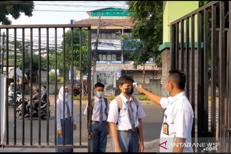 Wali Kota Jakpus Minta Orang Tua Terlibat Proses PTM Terbatas