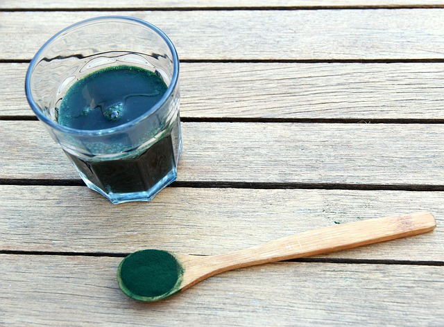 Scrub garam laut ampuh untuk eksfoliasi. (Foto: Pixabay/Nouchkach)