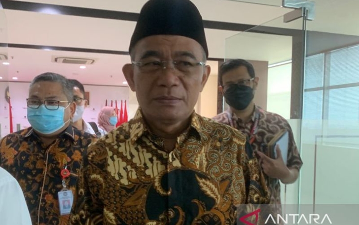 Menko PMK Ingatkan Masyarakat Tetap Jaga Prokes saat Perayaan Pergantian Tahun