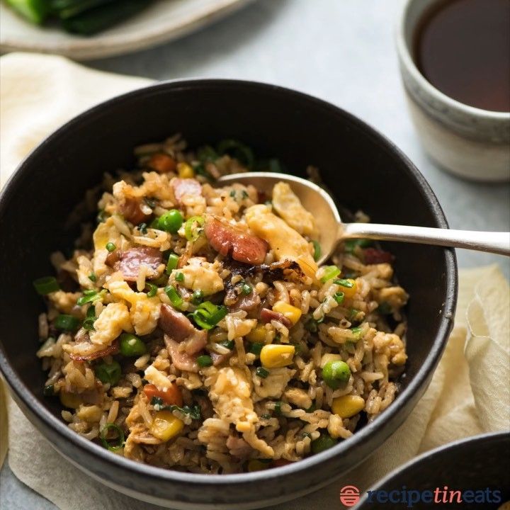 Ternyata nasi oyek terbuat dari singkong lho (Foto: Pinterest/instagram.com)