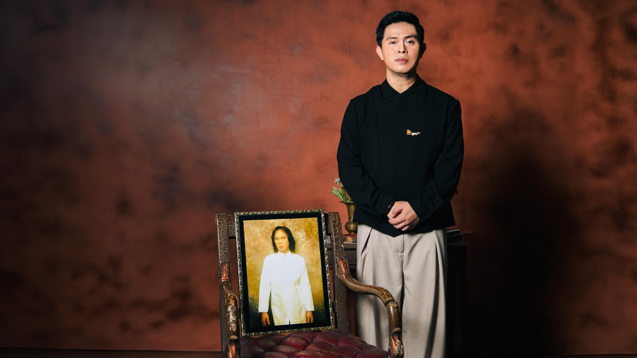 Cakra Khan Hidupkan Kembali Lagu Legendaris Chrisye 'Ketika Tangan dan Kaki Berkata'