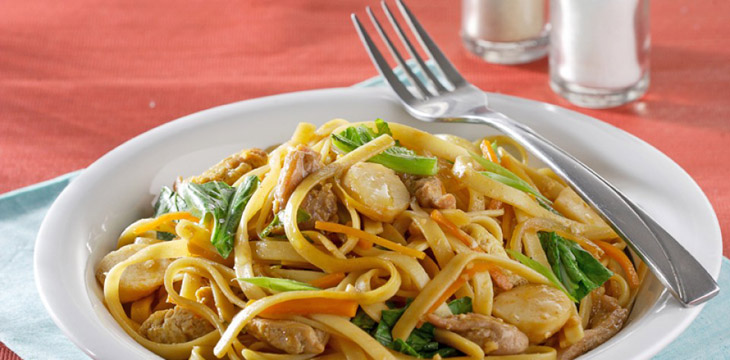 Sajikan Pasta Bergaya Oriental Akhir Pekan ini