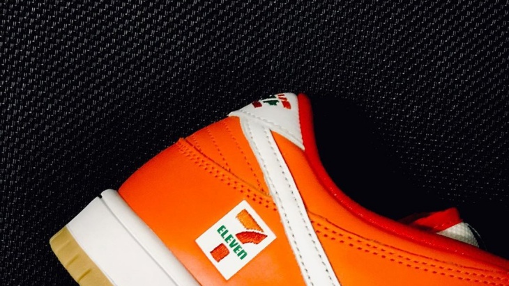 Benar Ada, Begini Tampilan Sneakers 7-Eleven x Nike