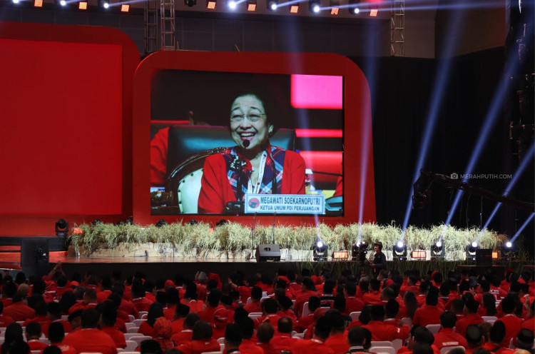 Megawati Minta Kader PDIP Tetap Turun ke Bawah Menyatu dengan Rakyat