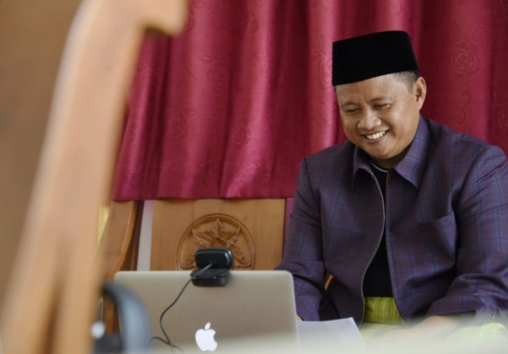 Wagub Uu Minta Anak Muda Jangan Diam, Melamun, Rebahan