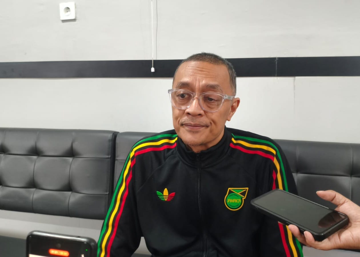 Ada-Ada Aja Sepak Bola Indonesia, Pemain serta Official Persis Solo Tertahan Sampai Subuh di Stadion 