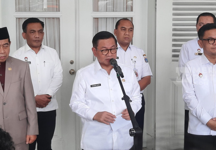 Cuaca Ekstrem Masih Mengintai Jakarta, Gubernur Pramono Perpanjang PJJ dan WFH hingga 1 Februari 2026