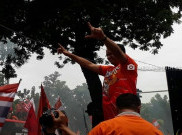  Anies Gelar Sayembara Desain Baju Persija untuk PNS DKI
