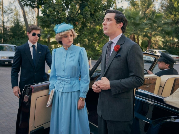 Josh O'Connor memerankan Pangeran Charles di The Crown. (Foto: ew.com)