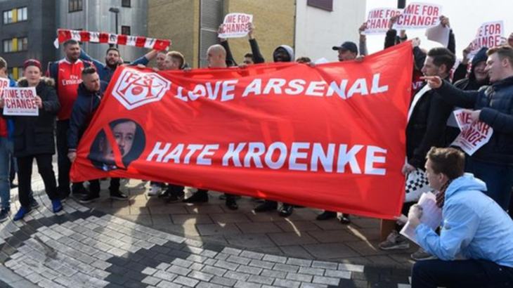 Tak Puas dengan Performa Club, Fans Arsenal Ramai-ramai Demo Stan Kroenke