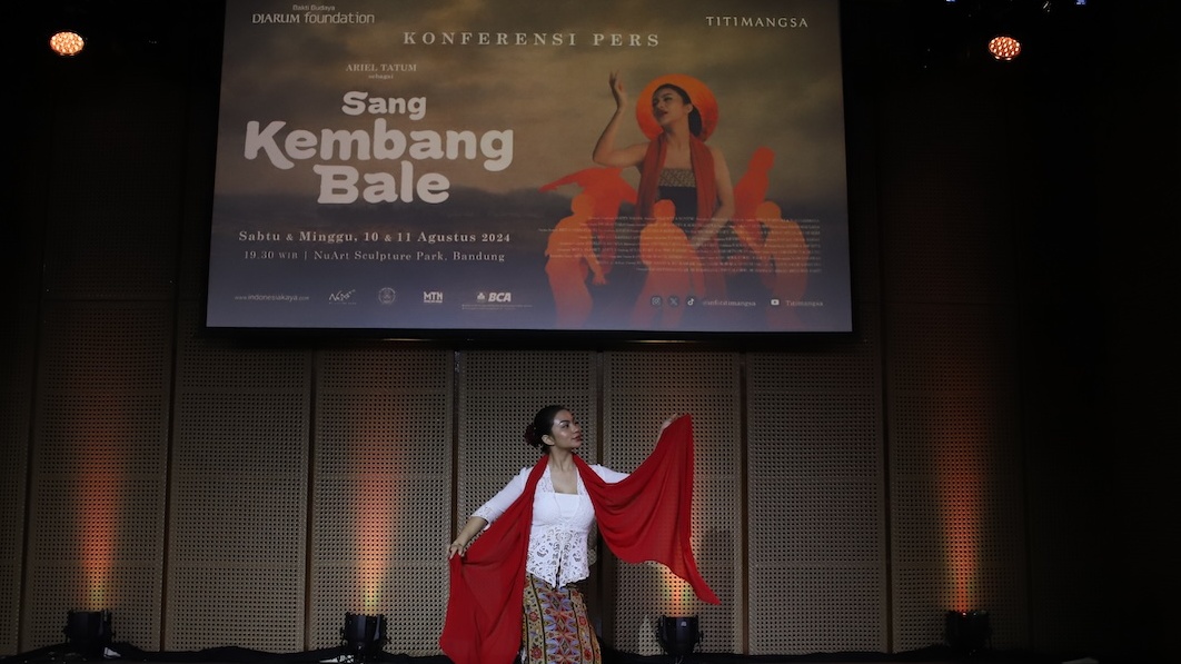 Alur Cerita Pementasan Teater 'Sang Kembang Bale'