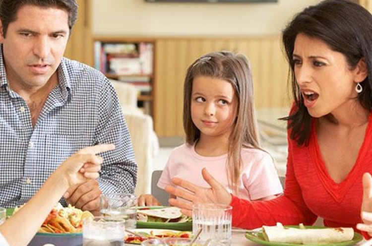 Orangtua Selalu Bertengkar dengan Anak Karena Makanan?