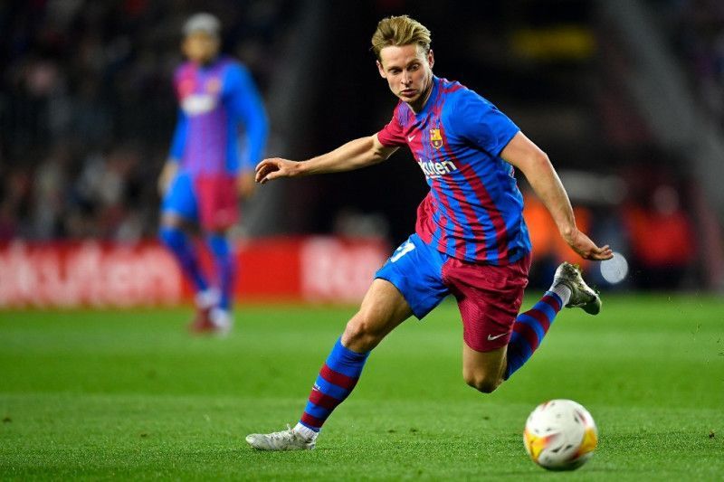 Barcelona Berbagi Poin dengan Athletic Bilbao, De Jong Cidera