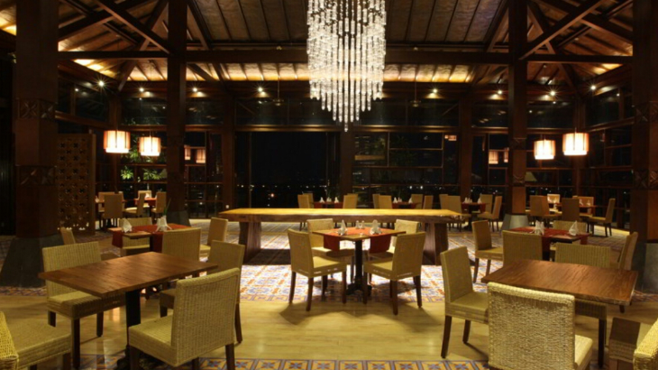 Nikmati Makan malam Romantis di Abhayagiri Restaurant and Banquet 