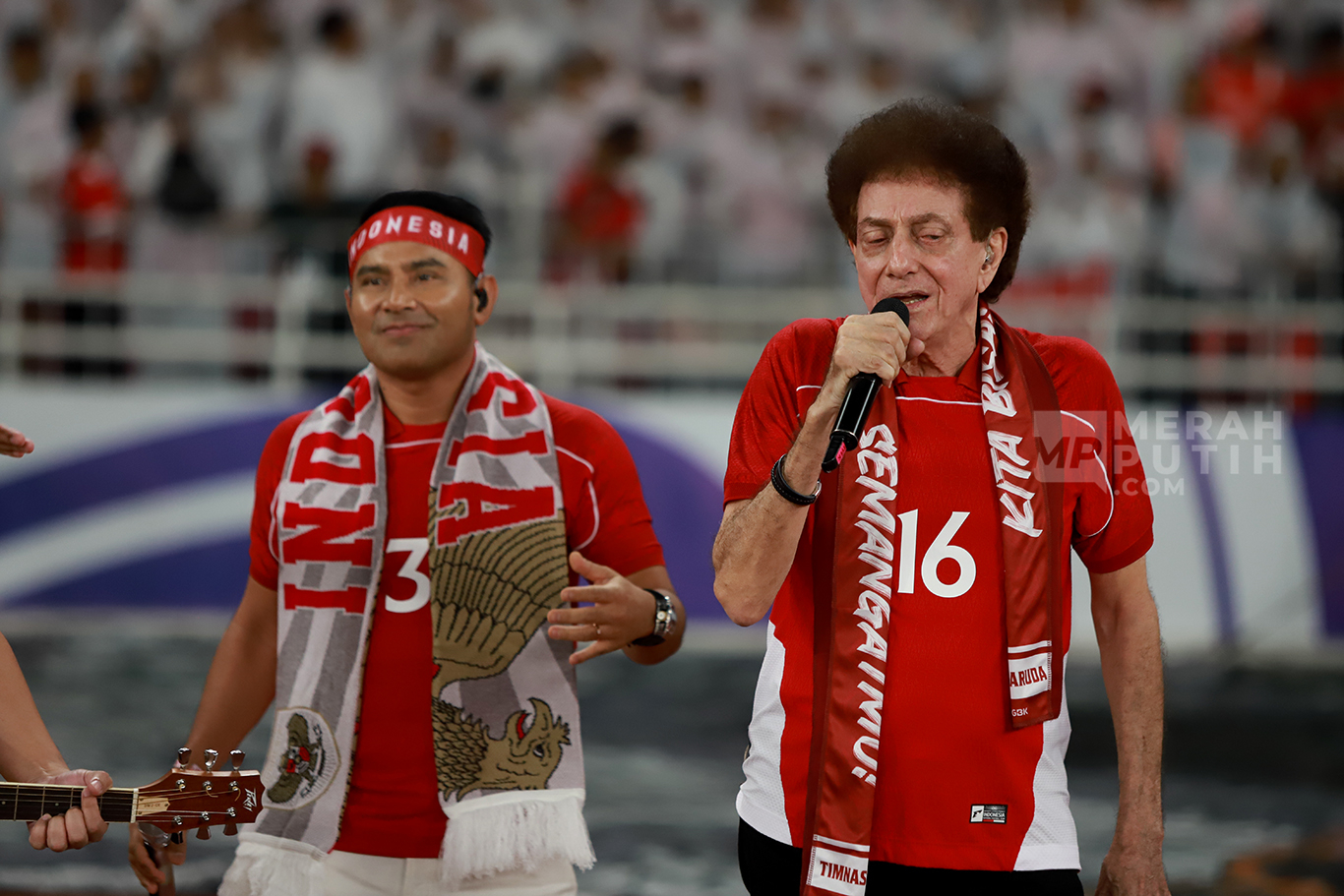 Lirik Lagu 'Rumah Kita' dari God Bless yang Membakar Semangat Suporter Mendukung Timnas Indonesia Vs China