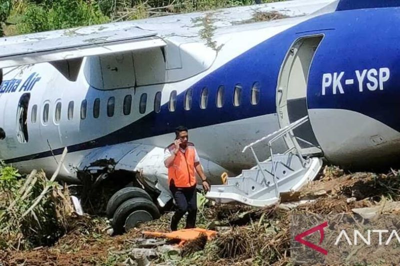 Korban Luka-Luka Trigana Air Gagal Lepas Landas Dilarikan ke RSUD Serui