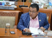PAN Desak Pemerintah Kaji Ulang Perpres Investasi Miras