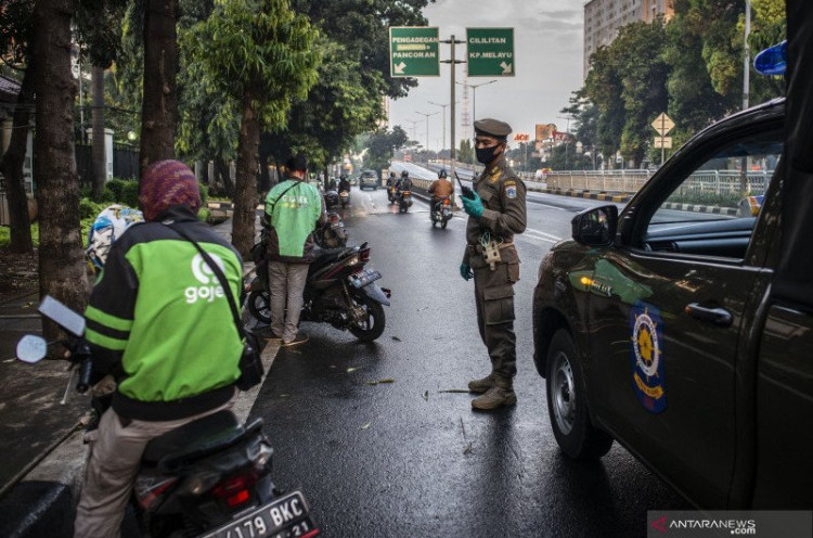 DPRD DKI: Anies tidak Perlu Ikuti Aturan Luhut soal Ojol