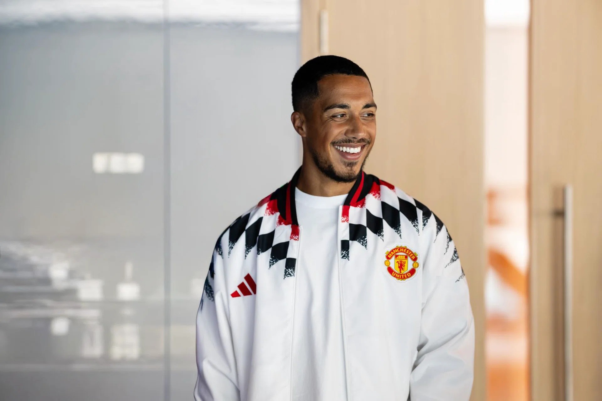 Manchester United Belanja Lagi? 3 Pemain Jadi Target Berikutnya usai Datangkan Tielemans dan Santos