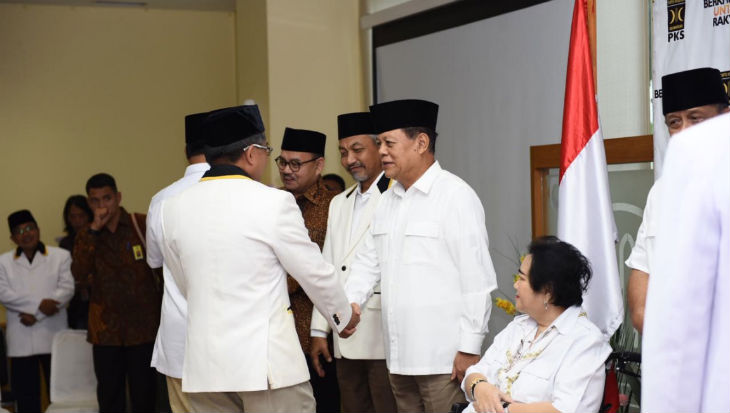 Prabowo dan Sudrajat di Kantor PKS