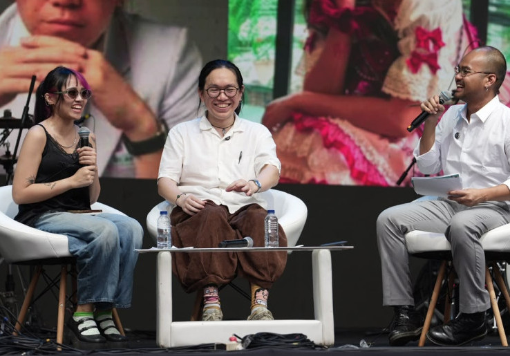 Buku 'Seorang Pria yang Melalui Duka dengan Mencuci Piring' Diadaptasi Jadi Film, Wregas Bhanuteja Pimpin Produksi