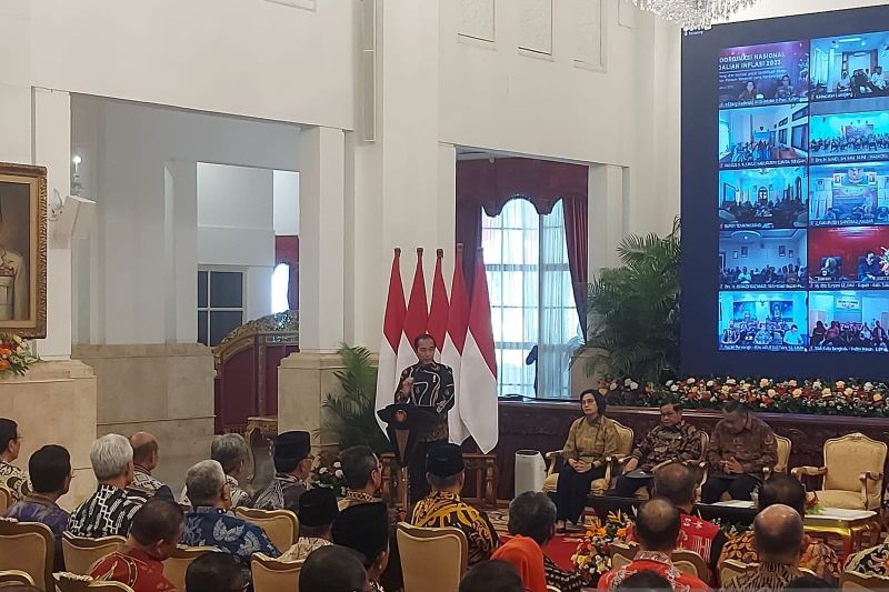 Jokowi akan Bagikan Beras 10 Kg ke 21,3 Juta Keluarga Miskin Mulai September