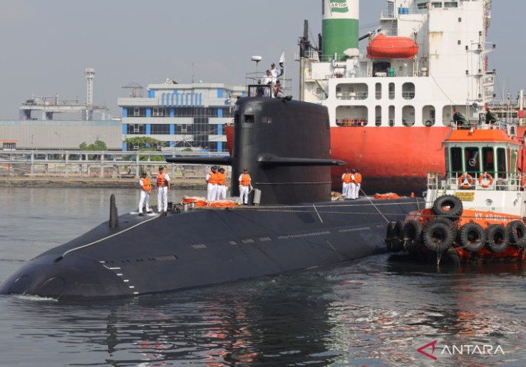 Kapal Selam Militer Pakistan Sandar di Tanjung Priok Bukan Sekadar Singgah