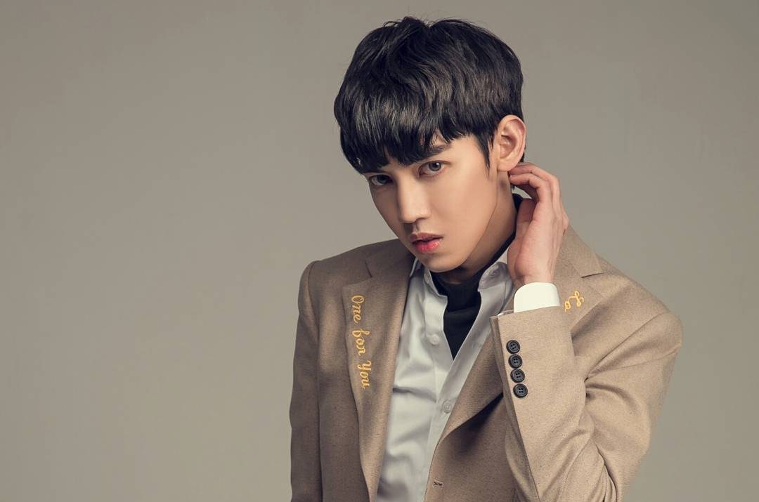 Loudi, Anggota Boy Band Korea Pertama Asal Yogyakarta
