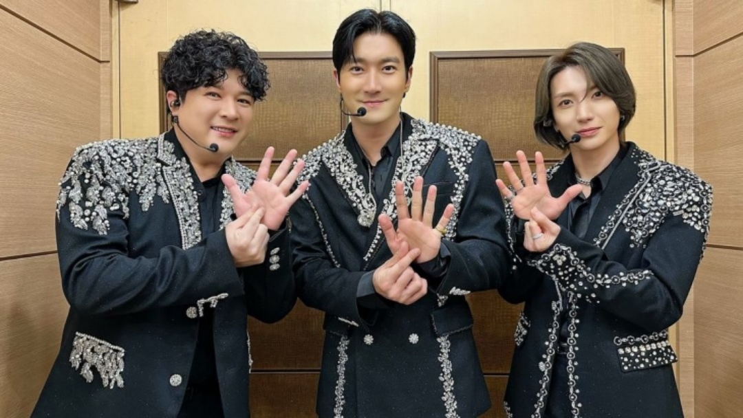 Super Junior L.S.S Lepas Video Musik 'C'MON'