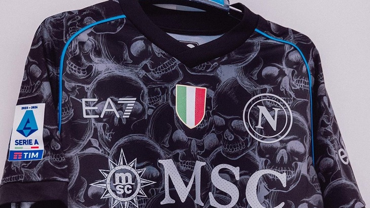 Kembali Lagi SSC Napoli Rilis Jersey Halloween