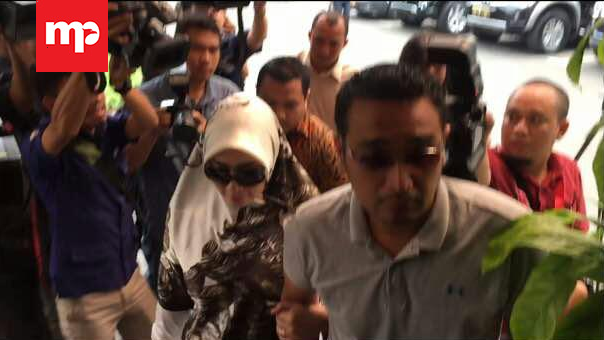 Datangi Polda Metro Jaya, Firza Husein Bungkam
