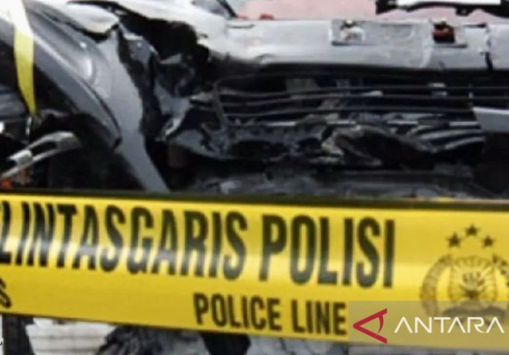 Fortuner Ringsek Tak Berbentuk Hingga Nyebur ke Kali Setelah Berhadapan dengan KA Ekspres Bandara, Pengemudi Selamat