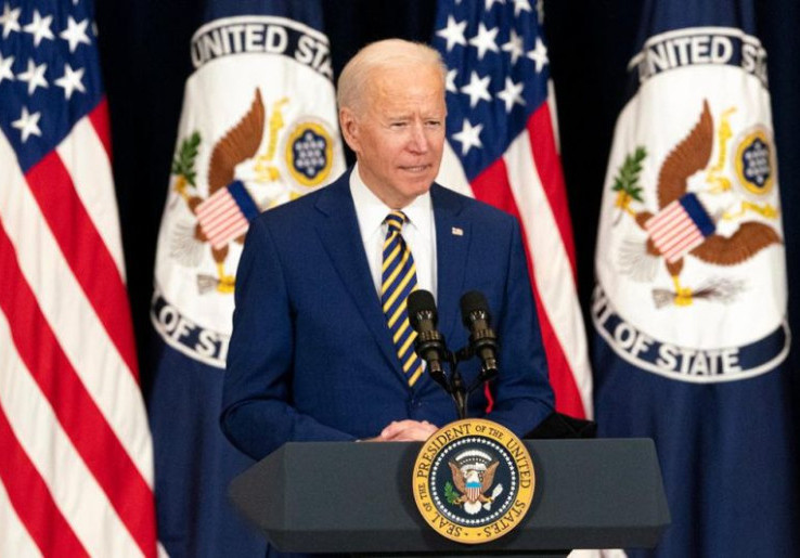 Krisis Perbankan Turunkan Tingkat Penerimaan Publik pada Joe Biden