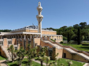 Pengalaman Salat Tarawih Pertama di Masjid Terbesar Kota Roma 