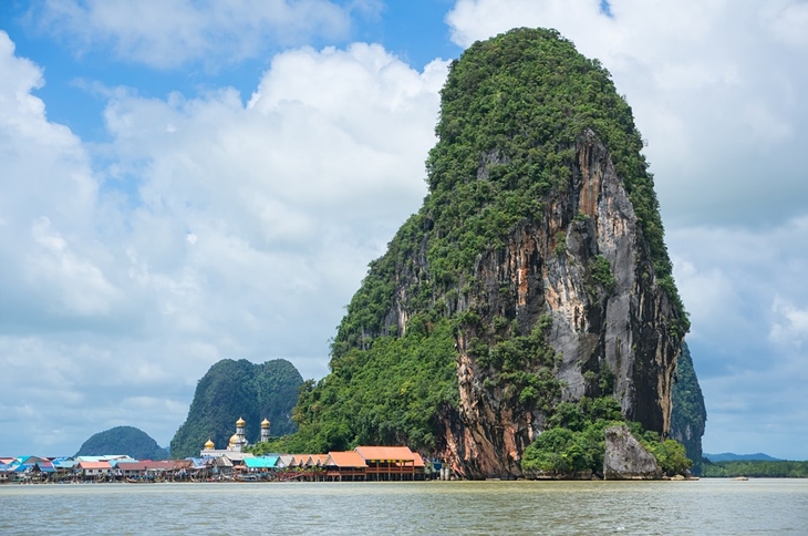 Phang-nga destinasi terkenal di Thailand. (Foto: Pixabay/eltonmaxim)