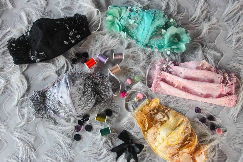 Masker kain dari Pinky Hendarto (Foto: HO)	