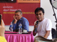 Pamflet Debat Terbukanya Viral, Adian: Apa Erick Thohir Berani dan Siap?