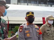 Polisi Lakukan Tracing, Puluhan Warga Gambir Dites Swab COVID-19
