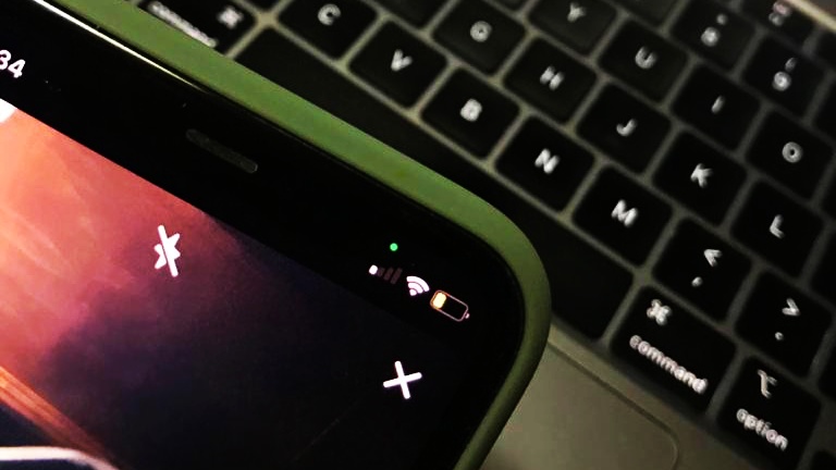 Contoh ahaya hijau menyala ketika ingin membuat Instagram Stories. (Foto MP/Shenna)