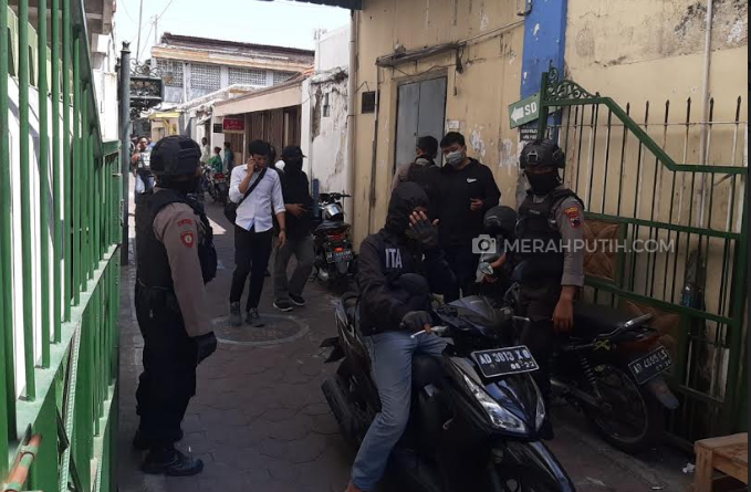 Belasan Buku Jihad Berbagai Judul Diamankan di Indekos Terduga Teroris Solo