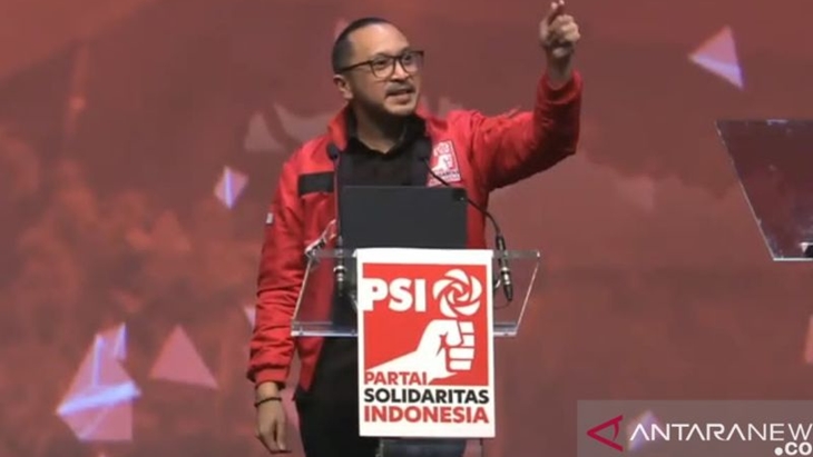 Tangkapan layar Ketua Umum PSI Giring Ganesha saat membuka acara puncak HUT Ke-7 PSI. ANTARA/Tri Meilani Ameliya