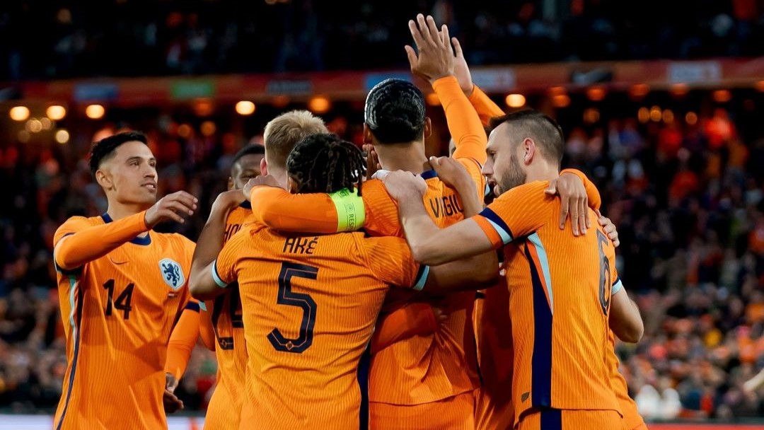 Belanda lebih diunggulkan atas Polandia