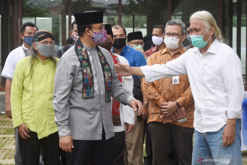 [HOAKS atau FAKTA]: Media Mainstream Ogah Beritakan Anies Dapat Penghargaan
